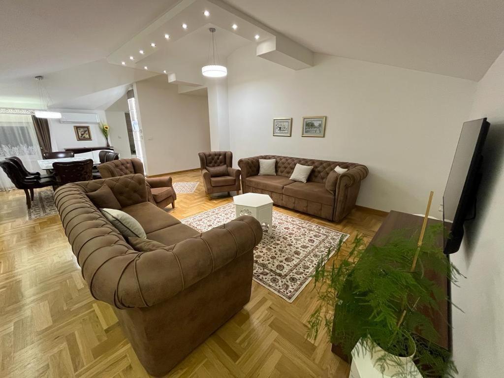 Silver Gate Apartment SJJ Buitenkant foto